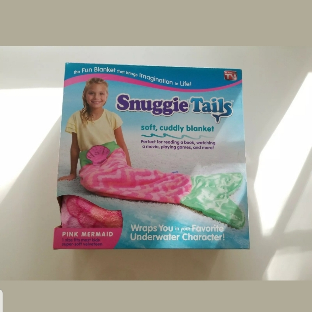 Snuggie® Tails™ for Kids- Enchanted Pink Mermaid P